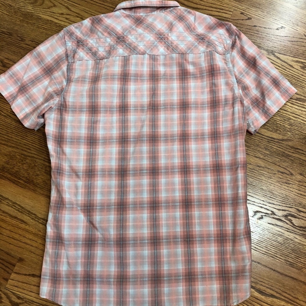 Euc Bke Button Up - image 3